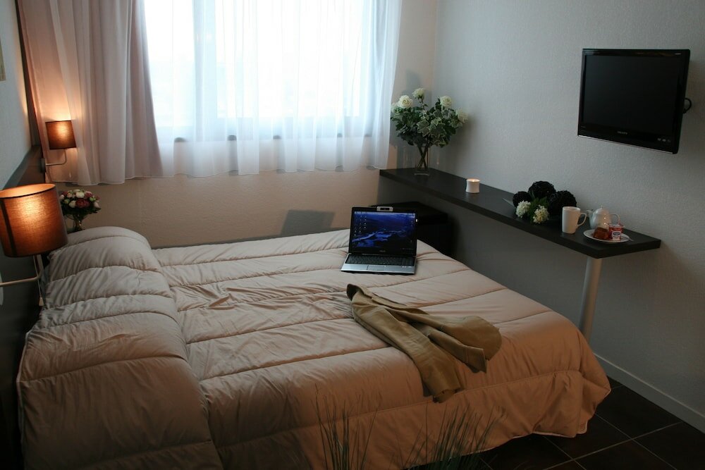 Фото All Suites Appart hotel Bordeaux Lac