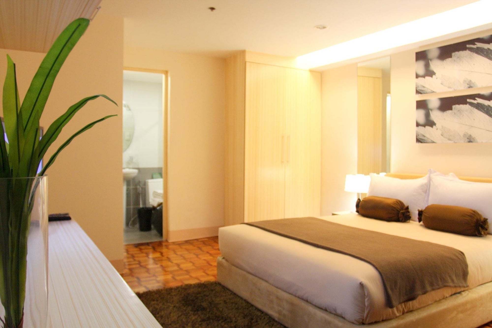 Фото Prince Plaza II Hotel