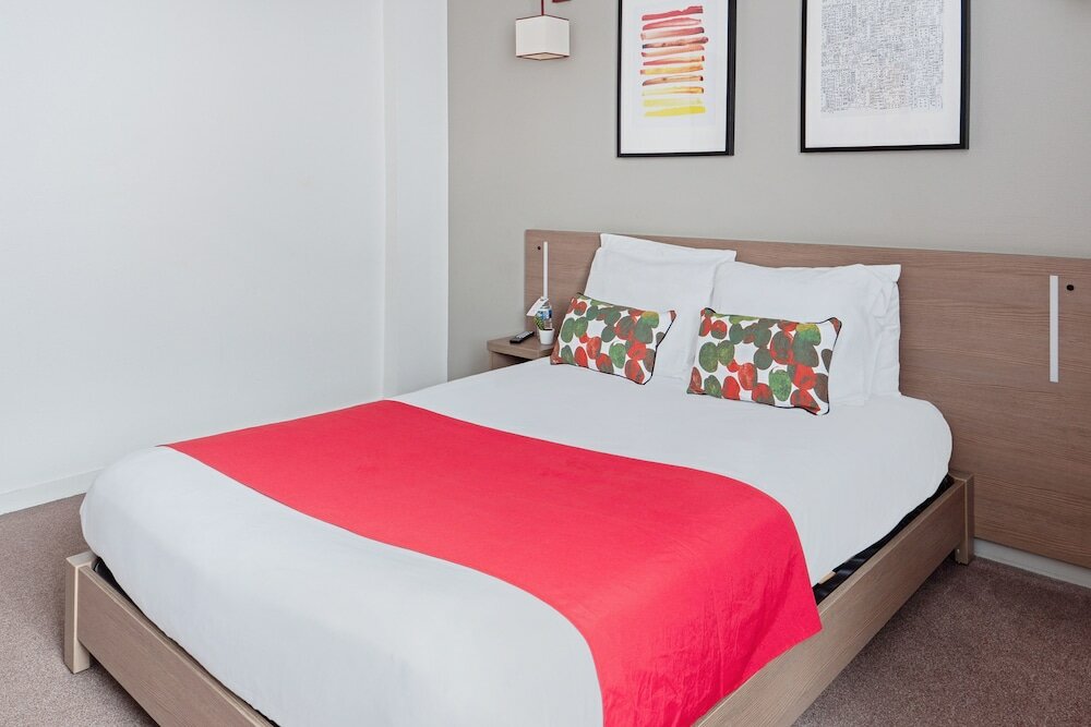 Фото Appart'City Confort Orléans