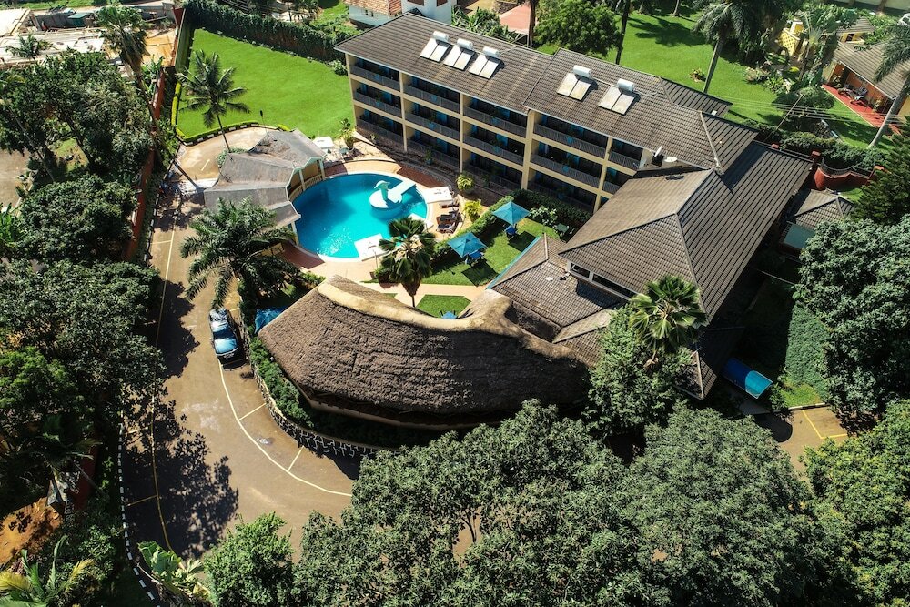 Фото Dolphin Suites