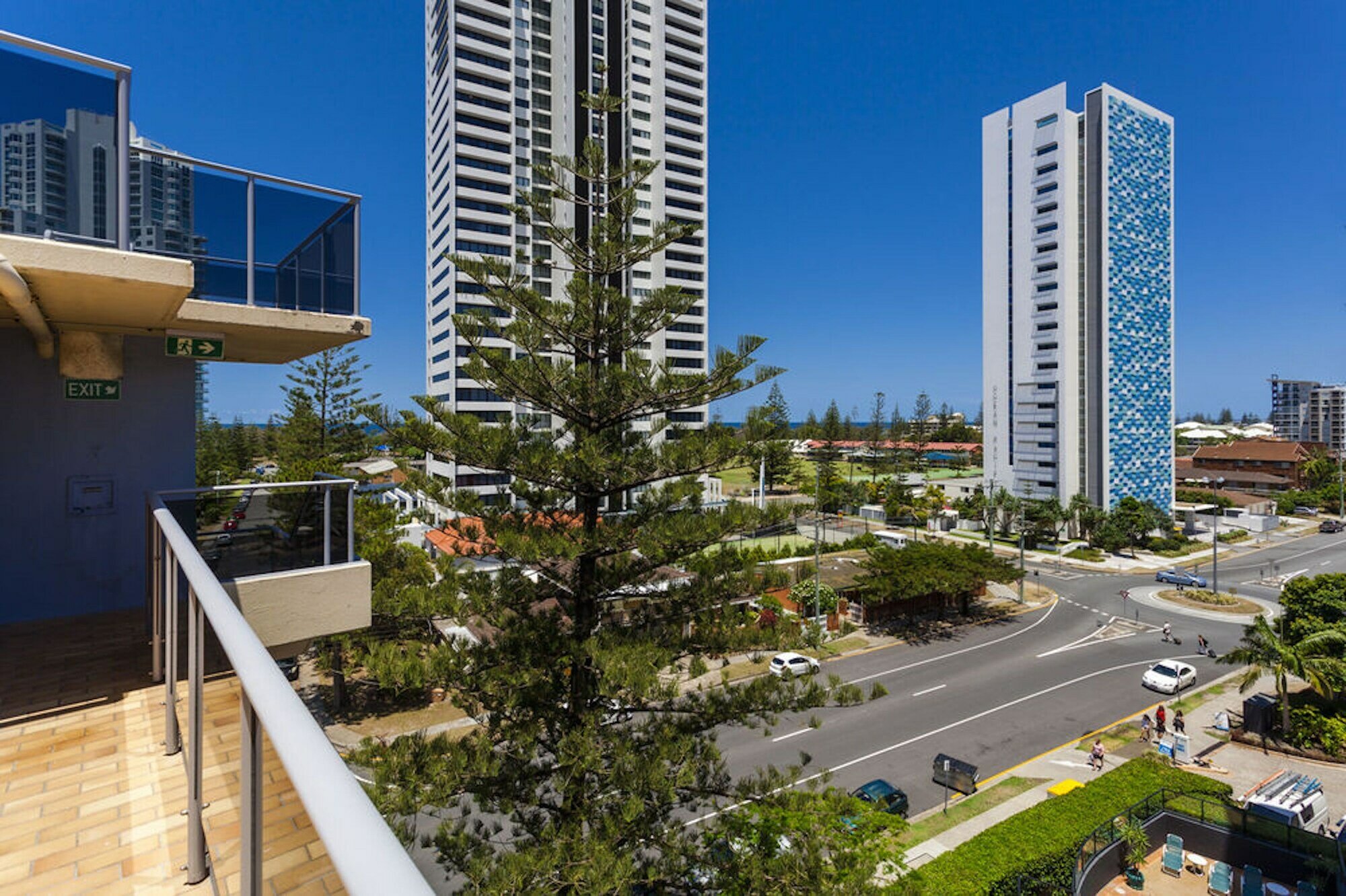 Фото Broadbeach Travel Inn Apartments