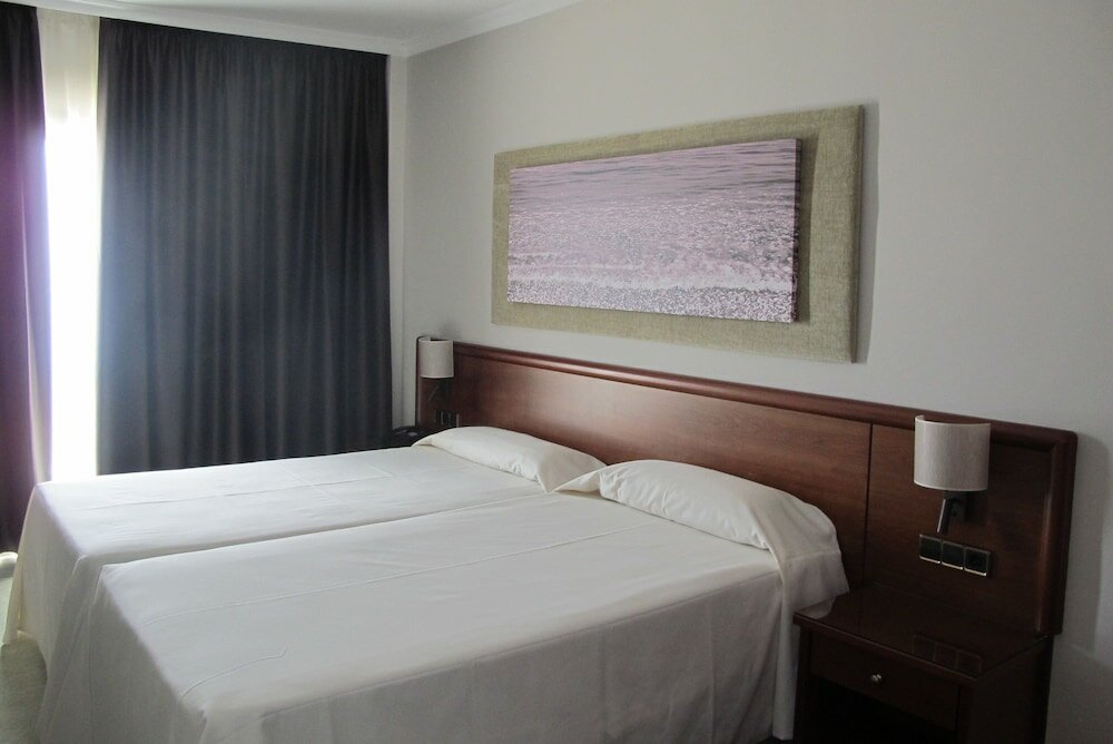 Фото Hotel Miramar