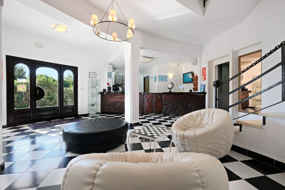 Фото Hotel Galfi