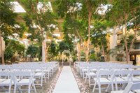 Фото Concord Plaza Hotel