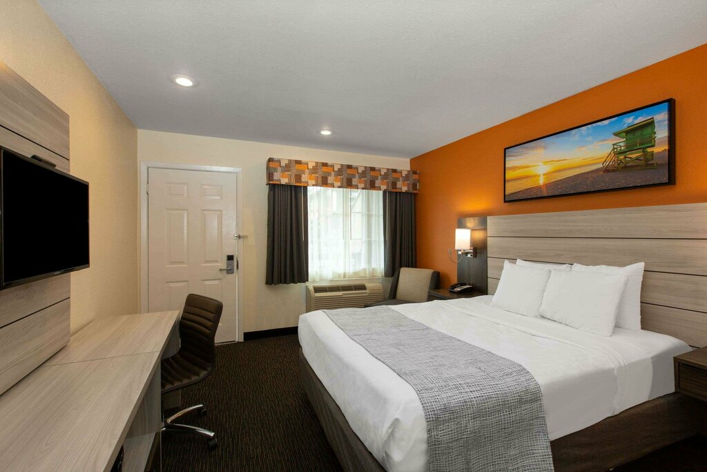 Hotel Days Inn by Wyndham Monterey-Fisherman's Wharf Aquarium, Monterey, photo