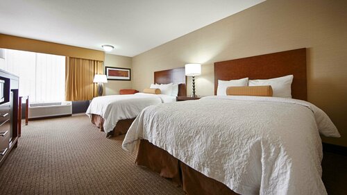Гостиница Best Western CottonTree Inn