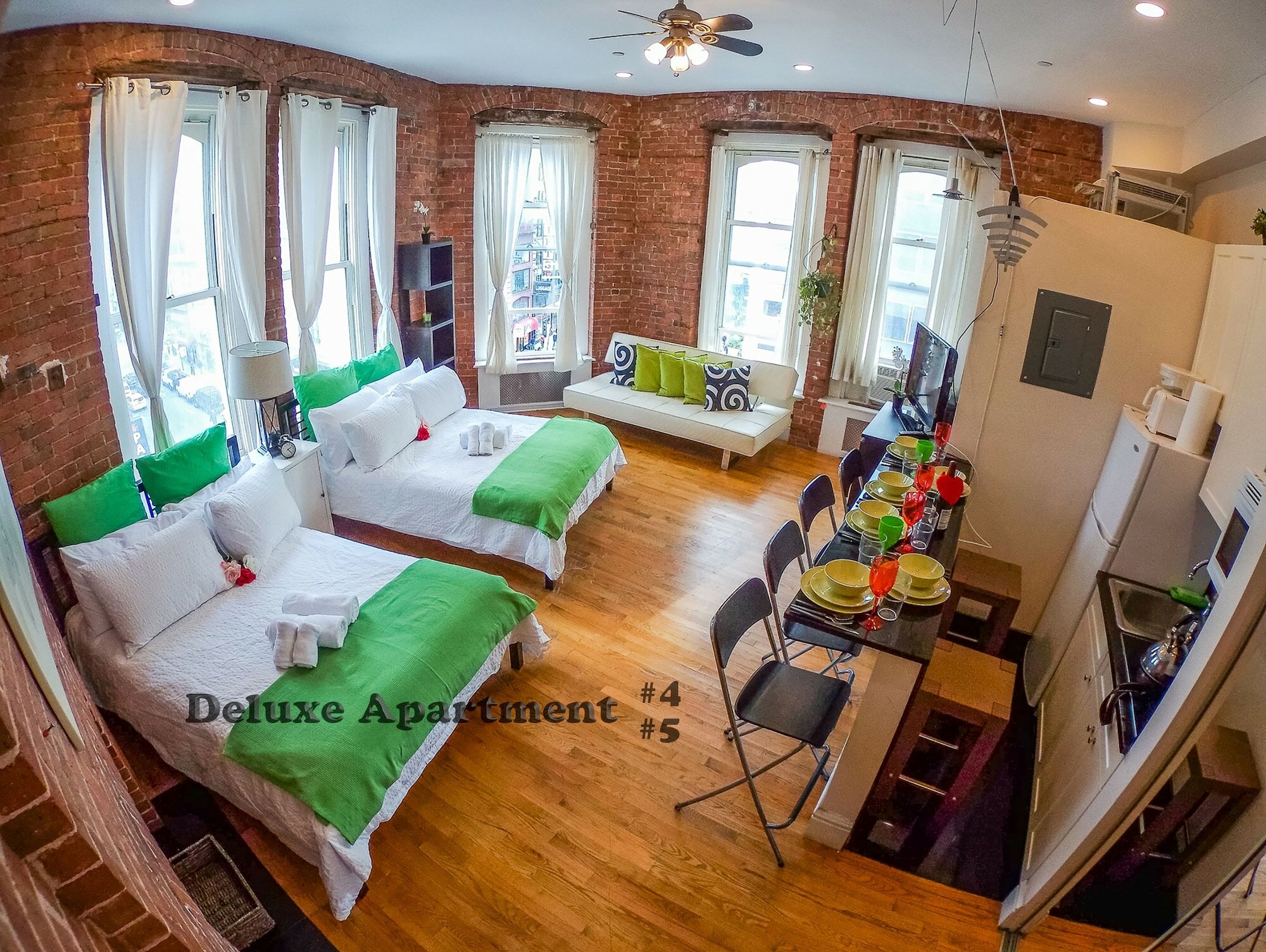 Фото Macy Empire Apartments