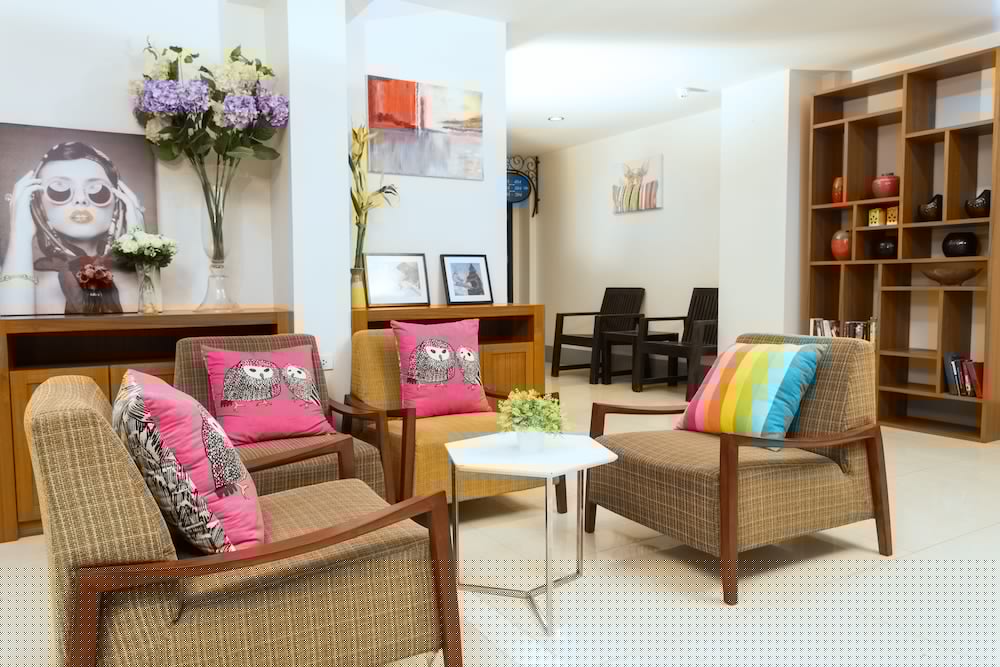 Фото Chic n Chill Bed & Breakfast