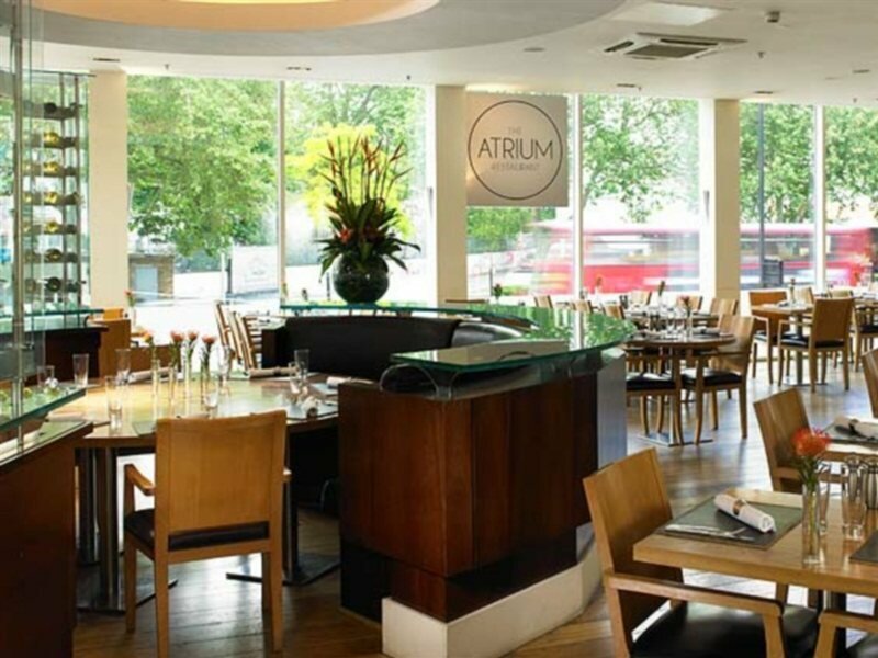 Фото London Marriott Hotel Kensington