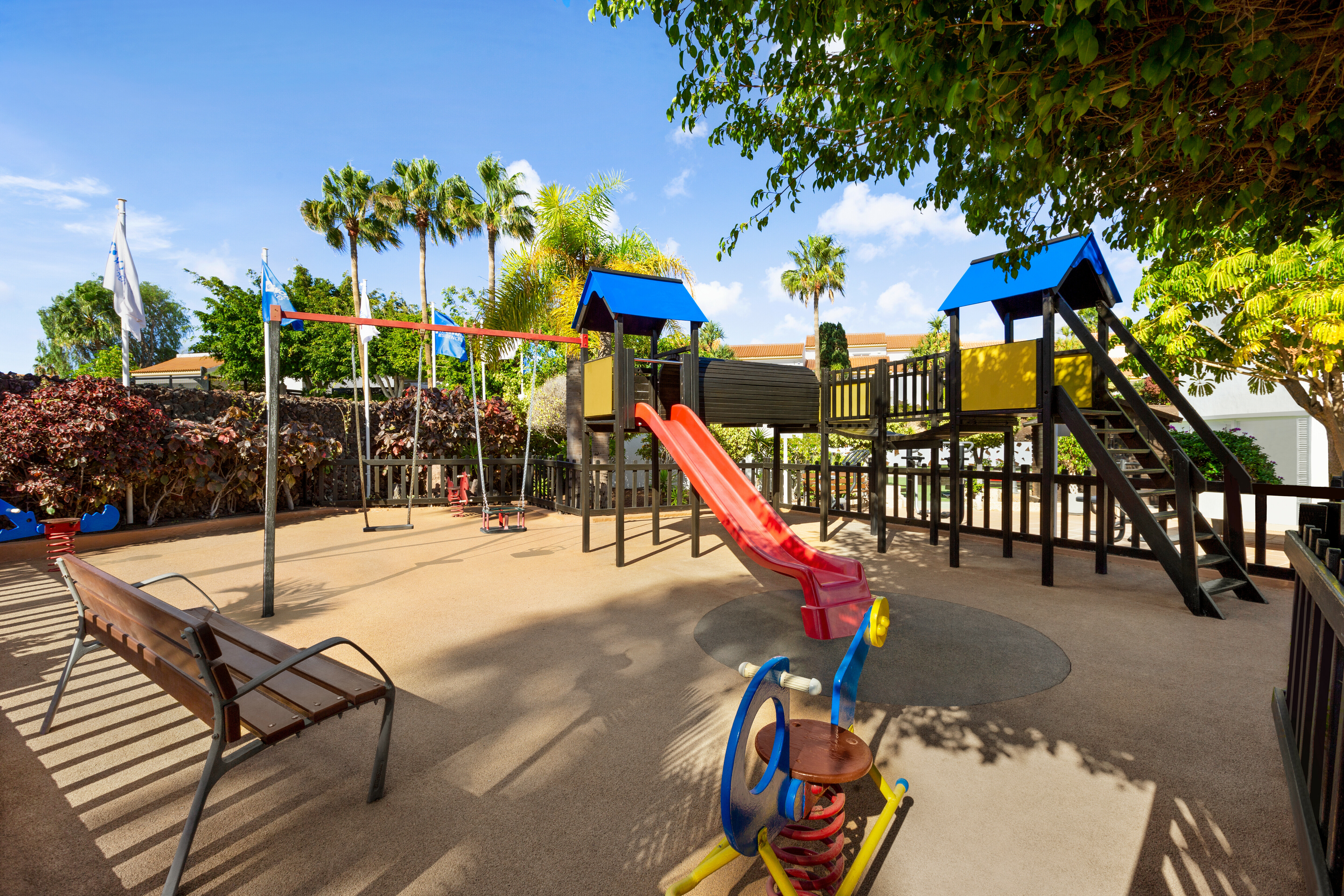 Фото Wyndham Residences Tenerife Golf del Sur