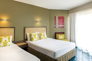 Гостиница Mercure Nadi