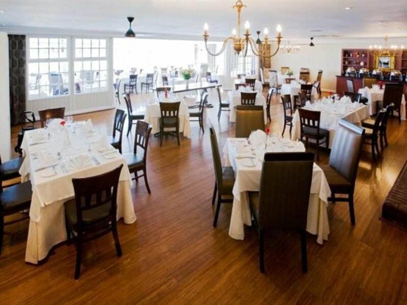 Фото The Devon Valley Hotel