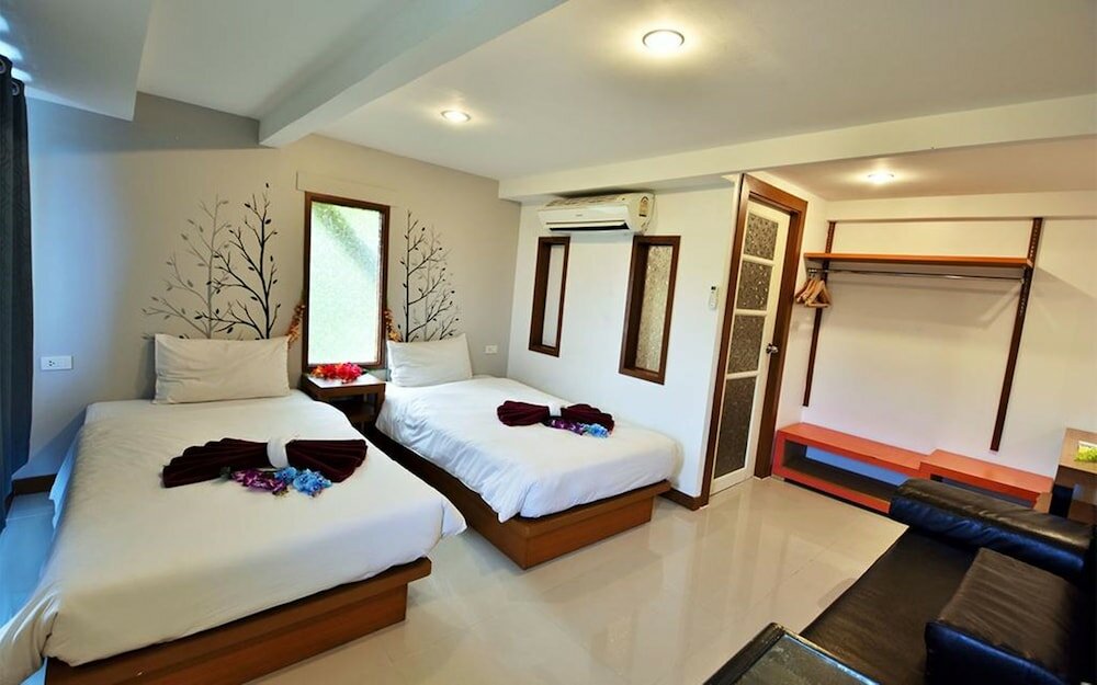 Фото Phi Phi Arboreal Resort