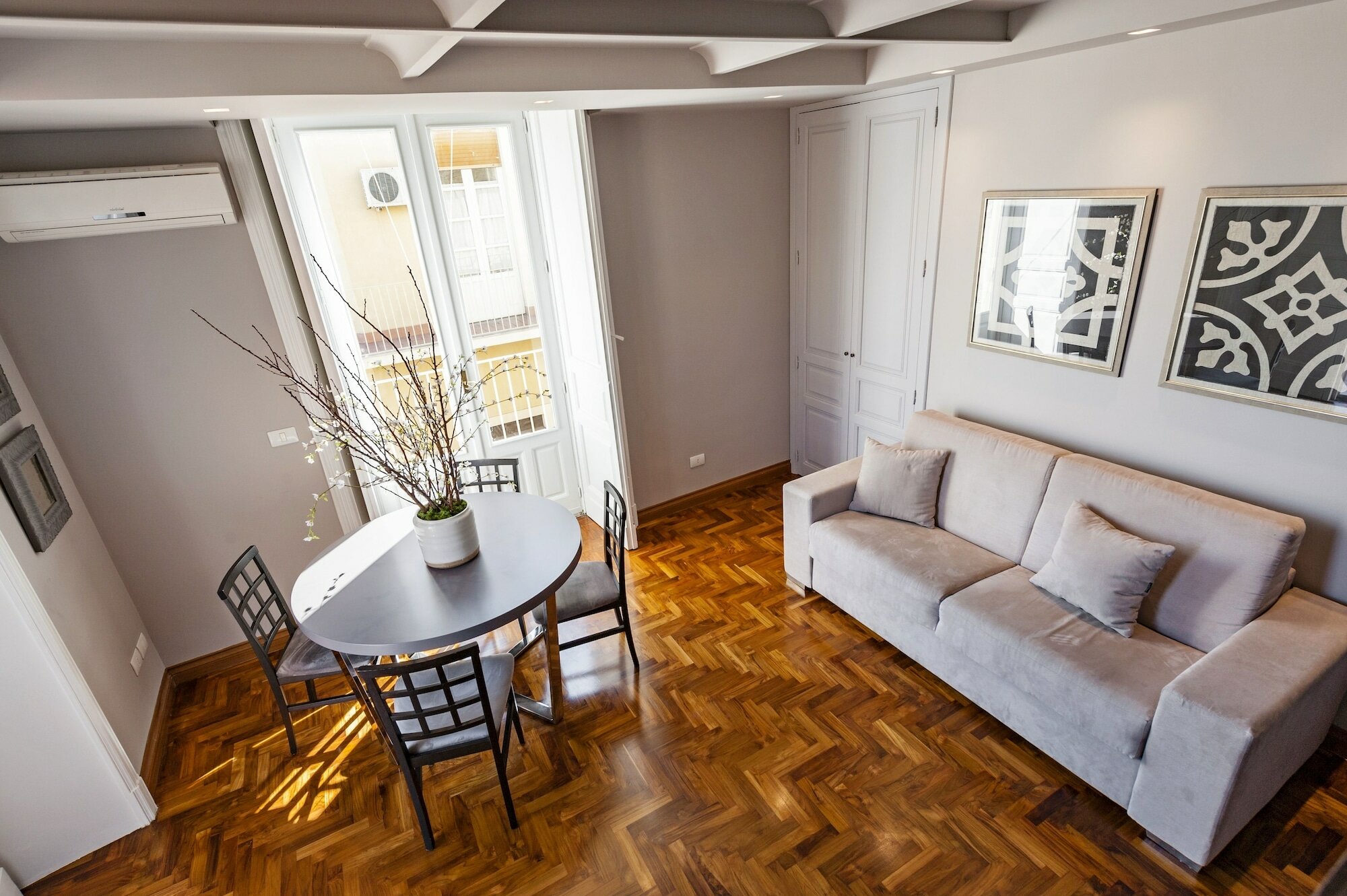 Фото Ferrini Home Residence 150
