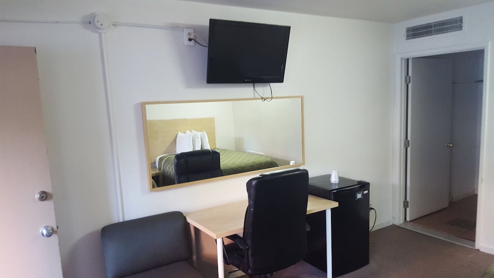 Фото City Center Hotel