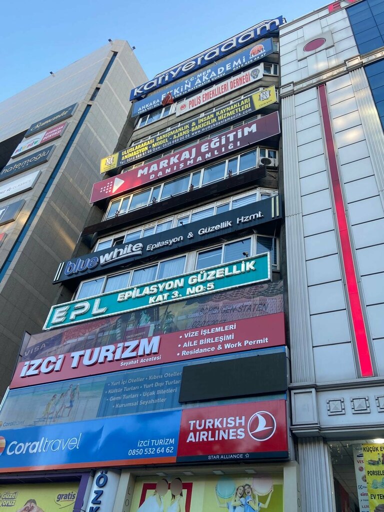Asesoría financiera Financial Advisor Fikret Ekinci, , foto