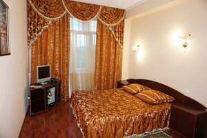 Zodiak (Novaya ulitsa, 21А), hotel