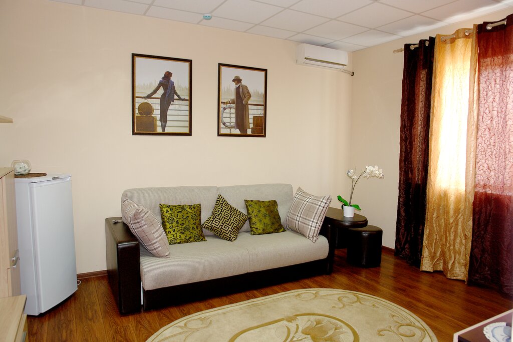 Фото Лонжерон