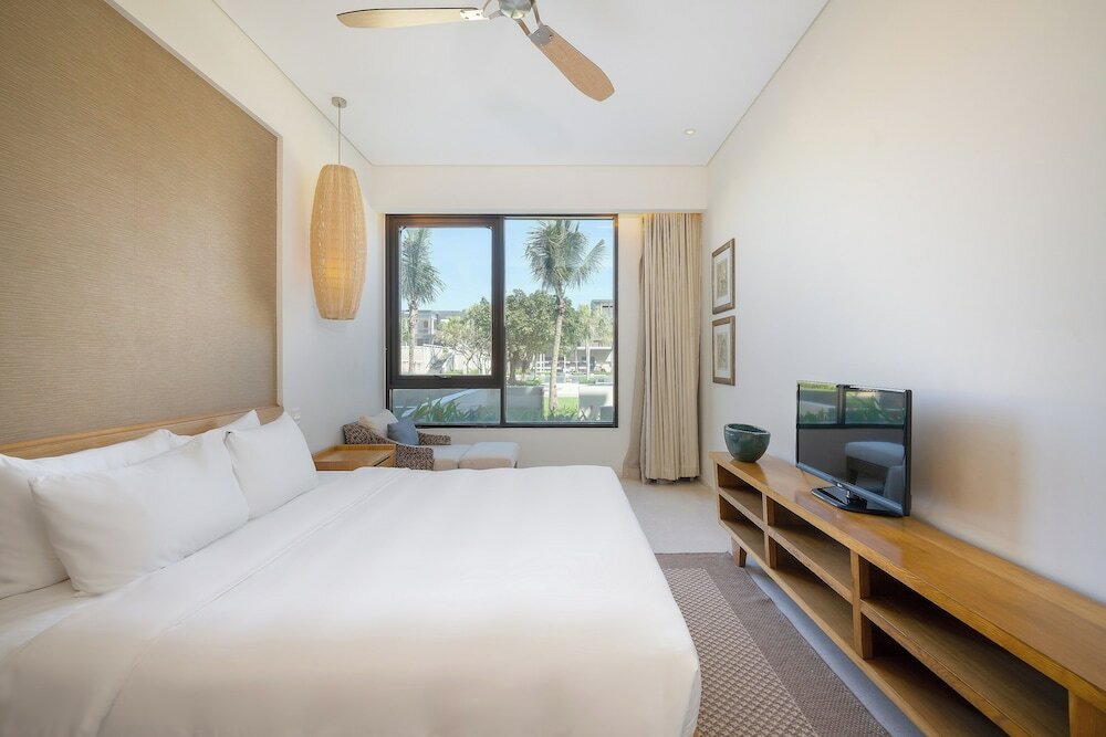 Фото Collections Apartment in Danang Resort