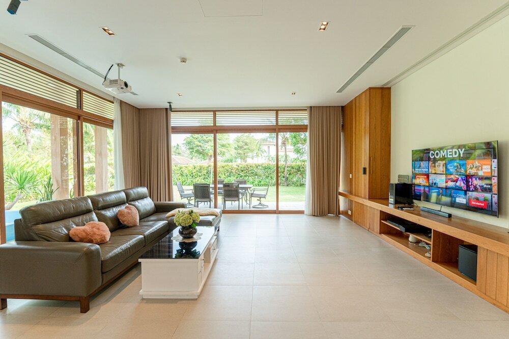 Фото 5BRs villas for a perfect family getaway