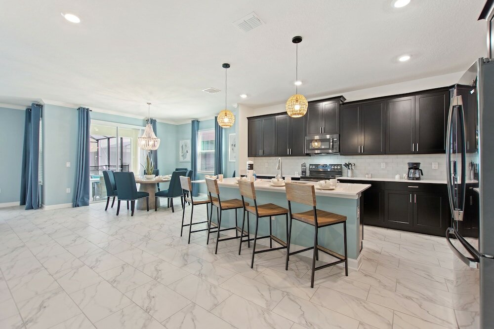 Фото Stars Align @ Storey Lake by Shine Villas № 406