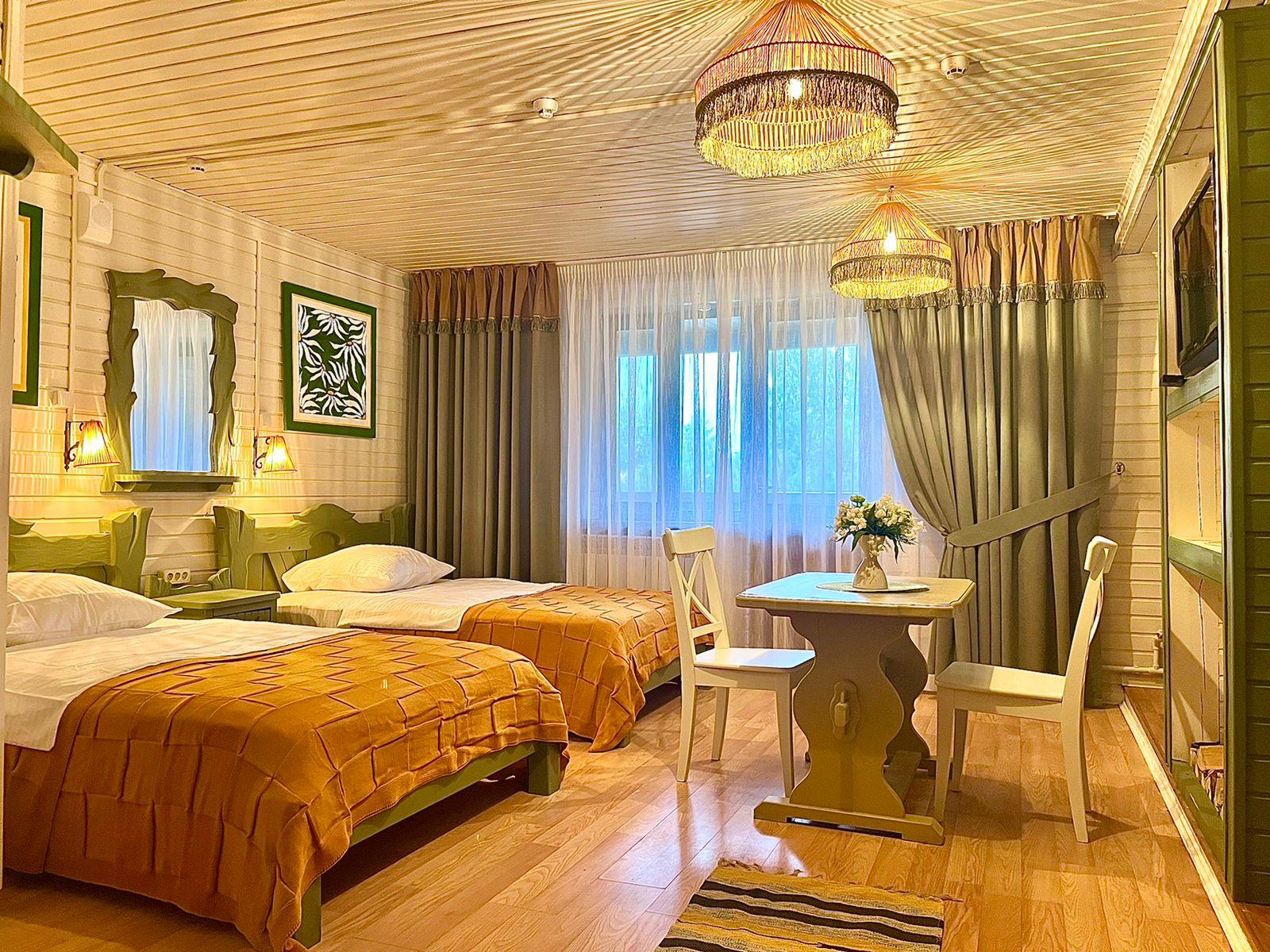 Фото отеля 2