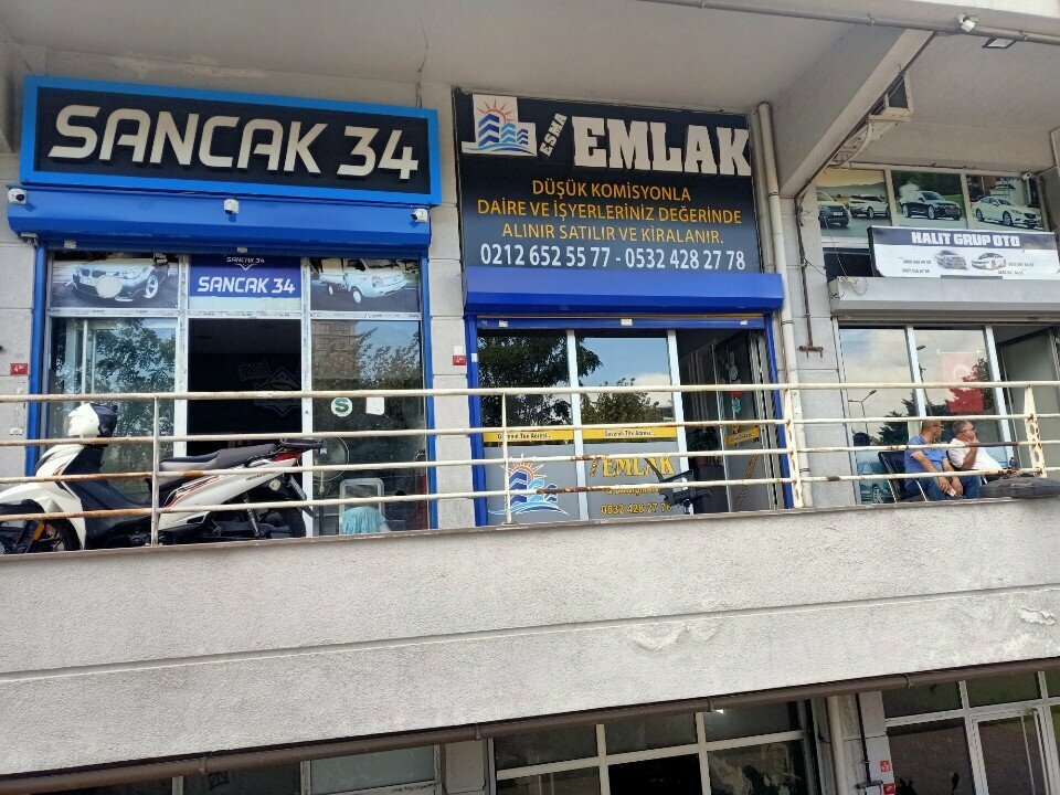 Real estate agency Esma Emlak, Istanbul, photo