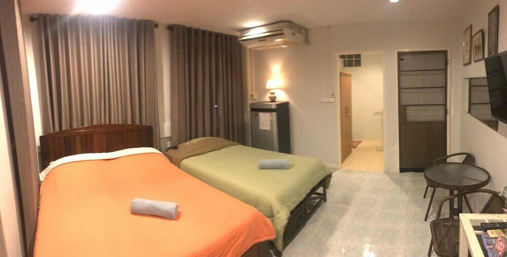 Фото Surada Guesthouse