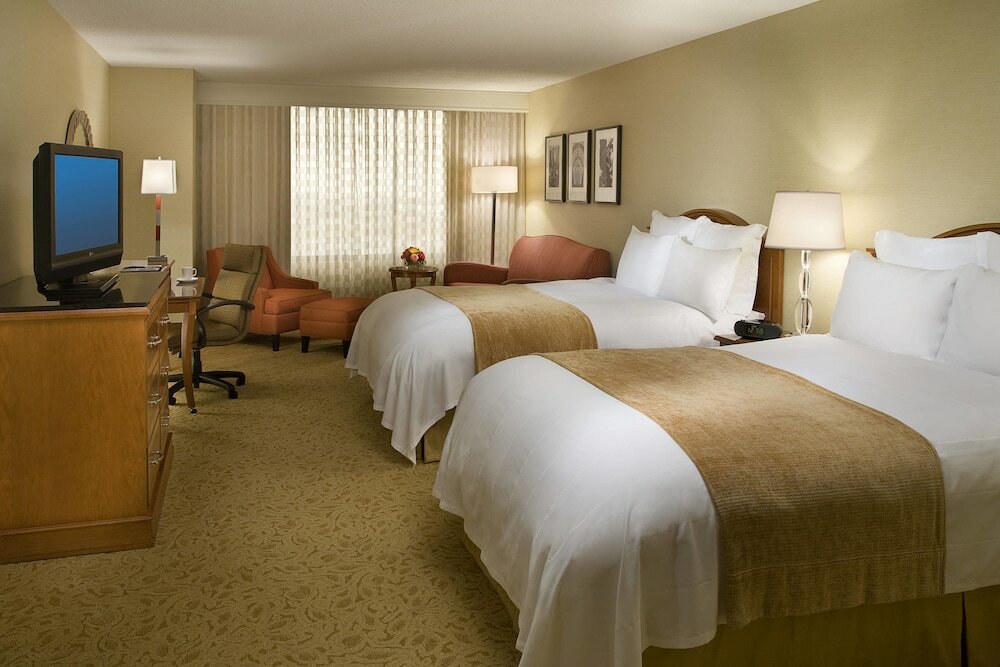 Фото Toronto Airport Marriott Hotel