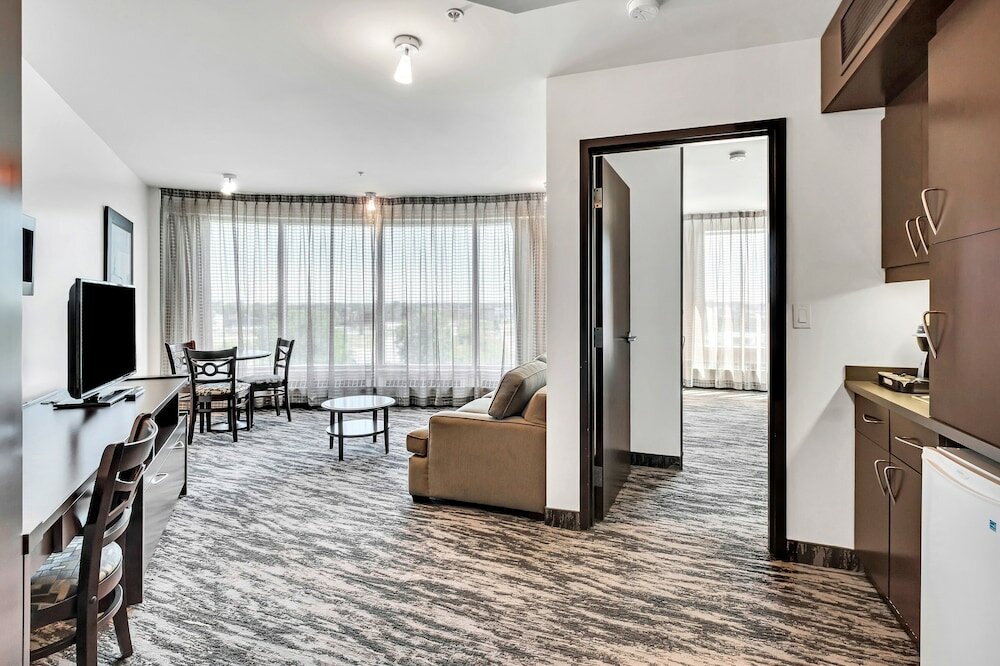 Фото Hotel Mortagne