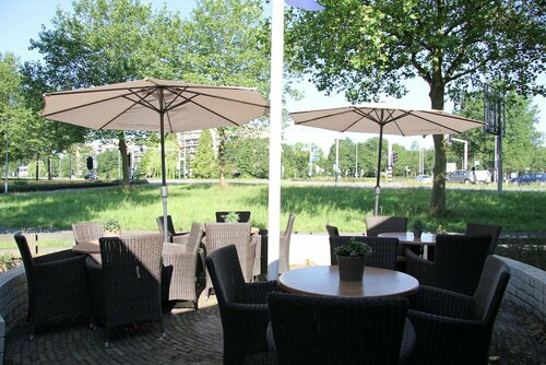 Гостиница Bastion Hotel Leiden Voorschoten в Лейдене