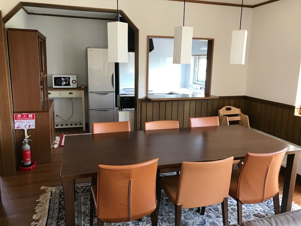 Фото Tsuru Apartments