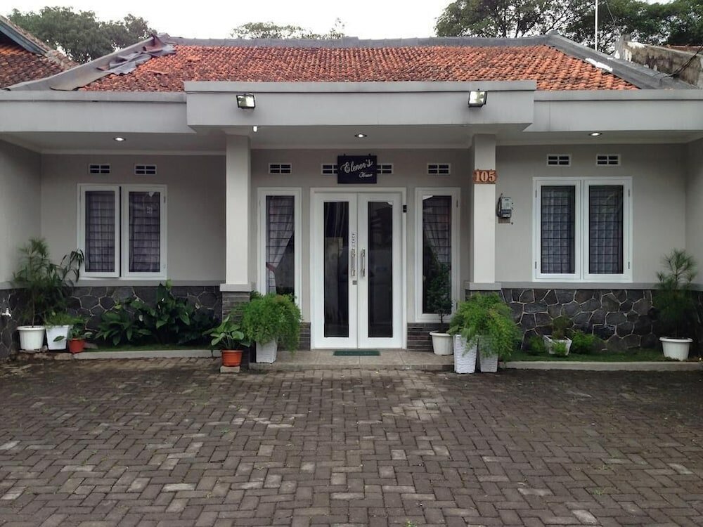 Hotel Elenor's Home, Bandung, photo