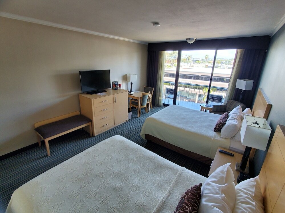 Фото Inn by The Sea La Jolla