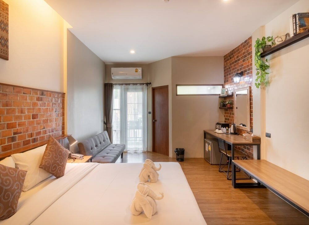 Фото Old City Wall Inn