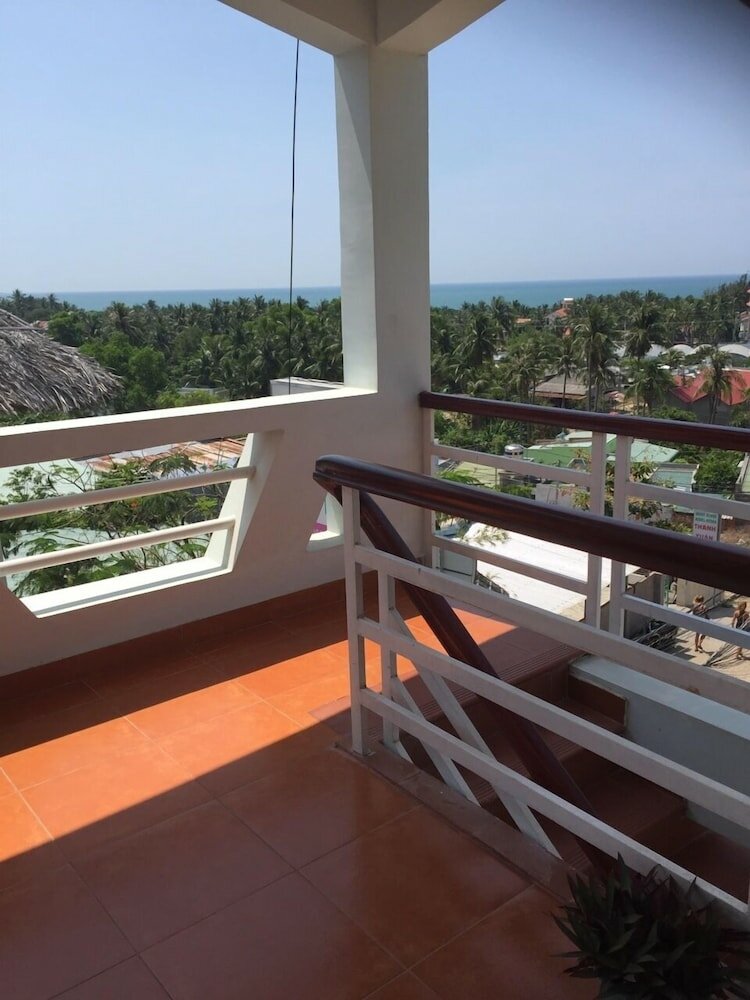 Фото Viet's Hotel