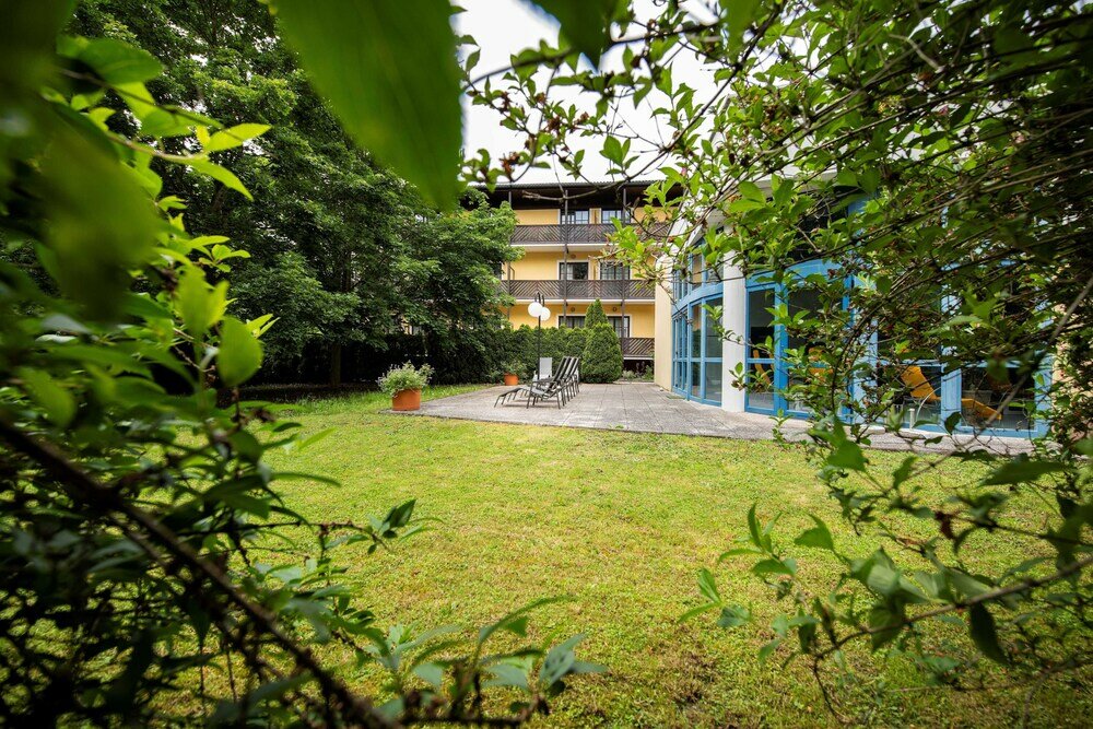 Фото Parkhotel zur Klause