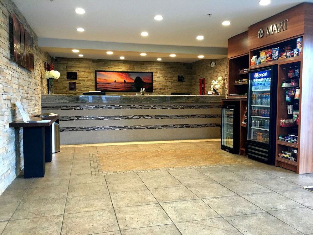 Фото Ramada by Wyndham Portland