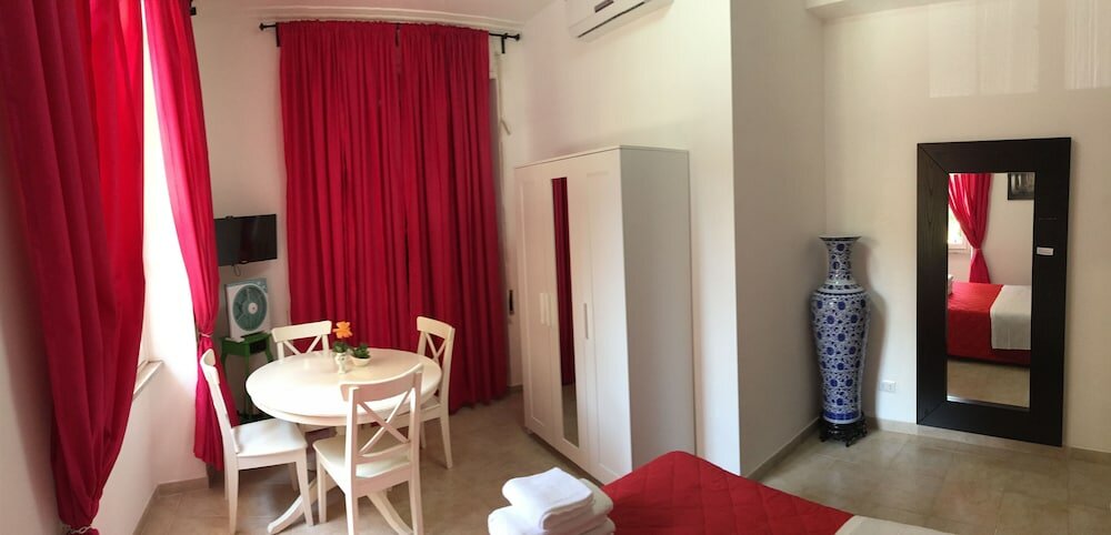 Фото Gateway Residence