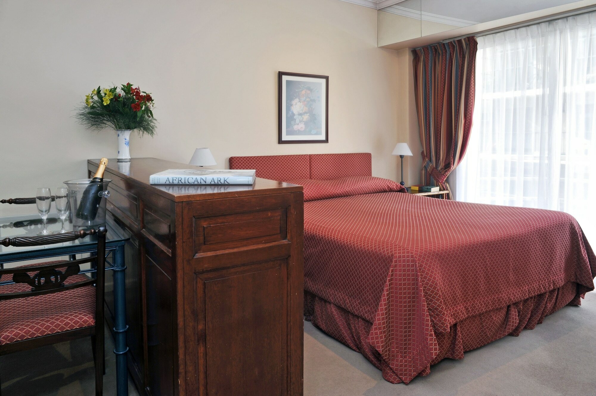 Фото Mayla Apartments