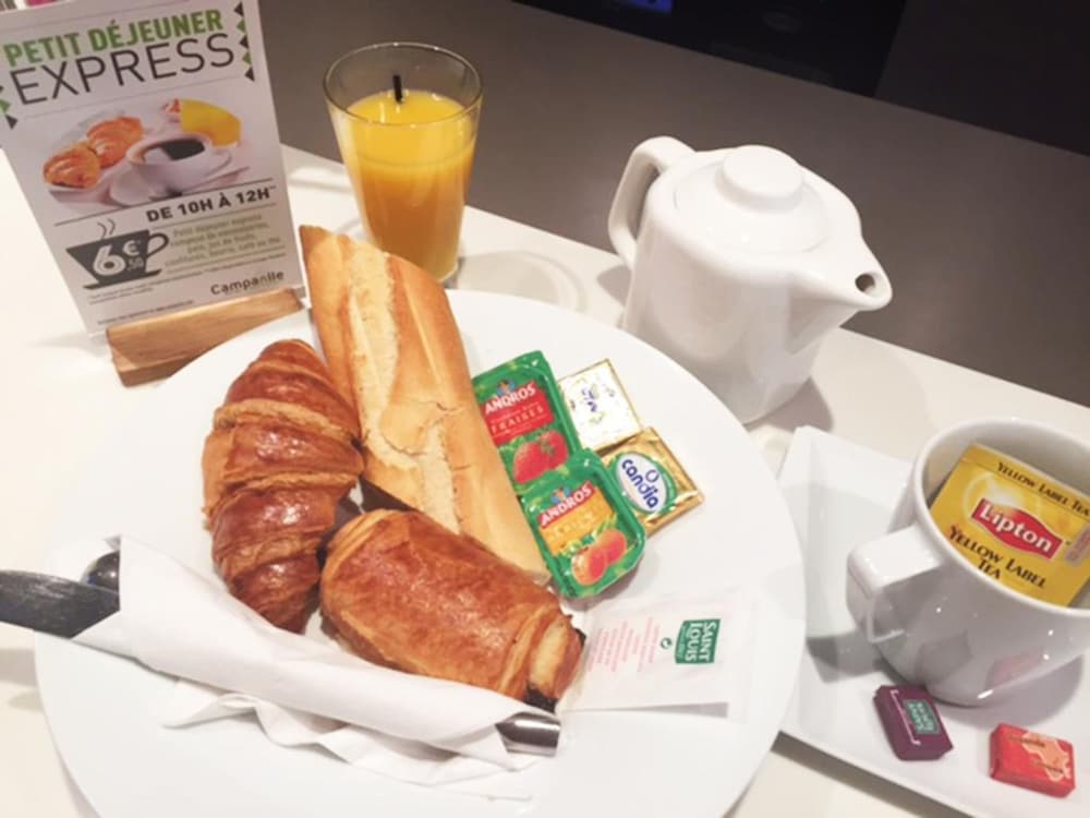 Фото Campanile Lyon Centre - Gare Part Dieu