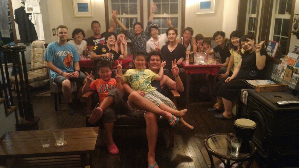 Фото Iza Kamakura Guest House & Bar