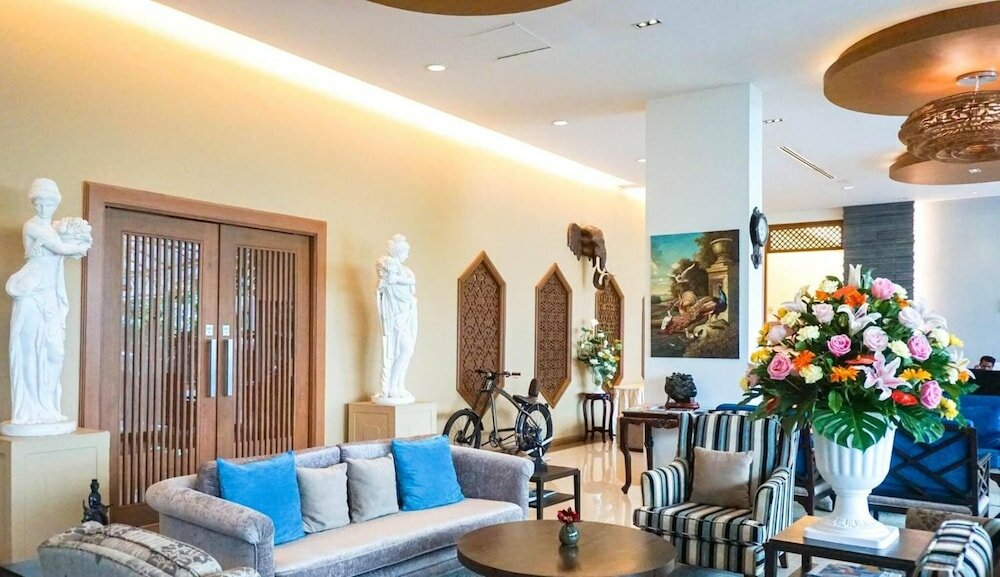 Фото отеля 2