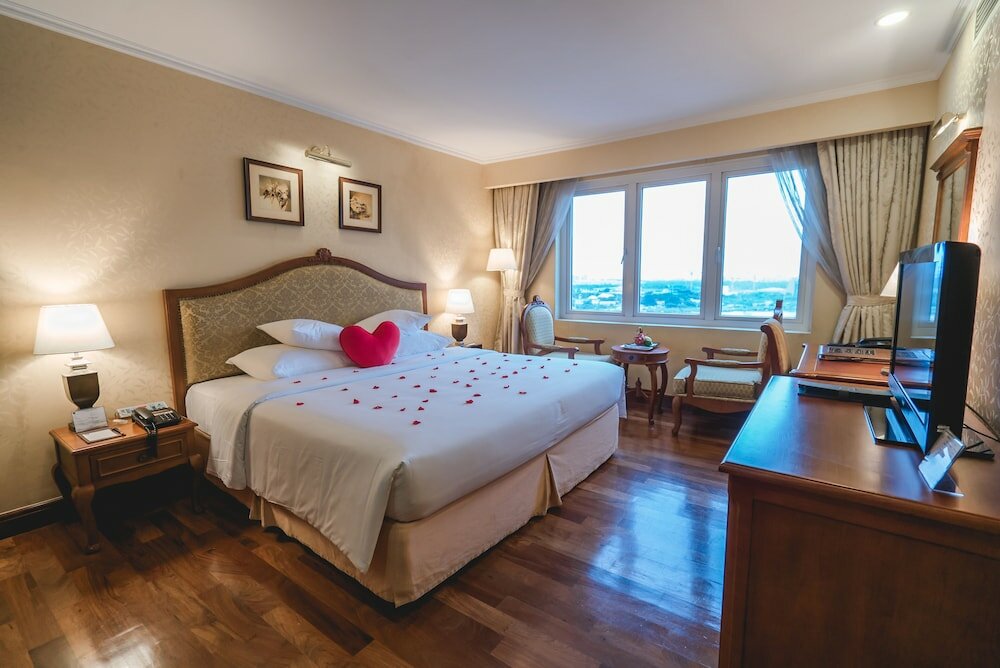 Фото Hotel Grand Saigon