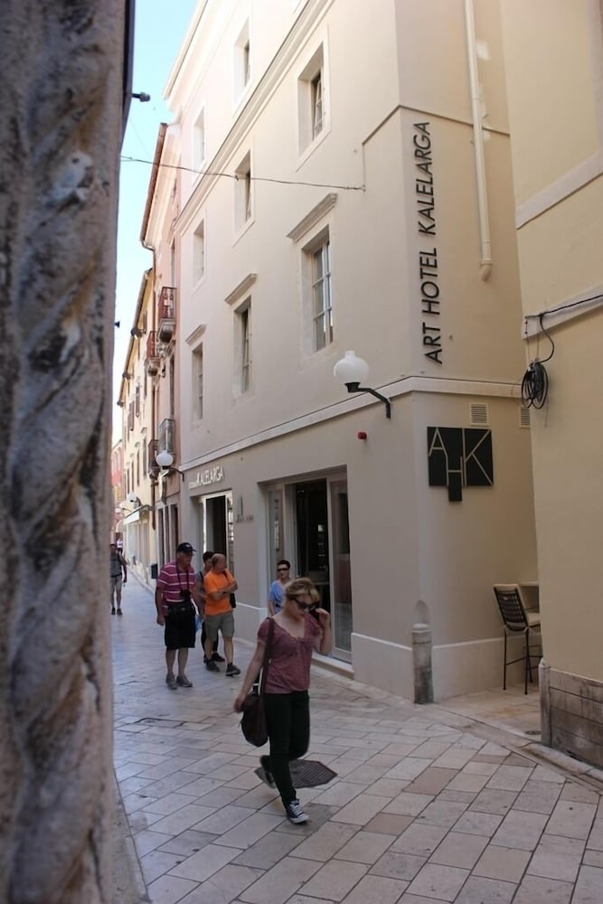 Фото Art Hotel Kalelarga