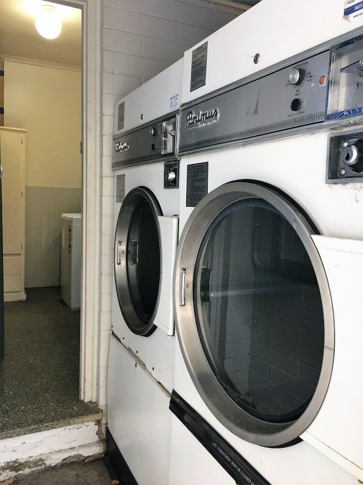 Фото Hello Adelaide Motel and Apartments