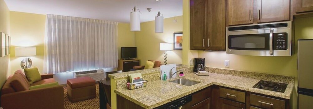 Фото TownePlace Suites Roswell