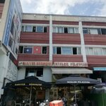 Ikizler Pilavcisi (İstanbul, Zeytinburnu, Maltepe Mah., Davutpaşa Cad., 8) ، مقهى