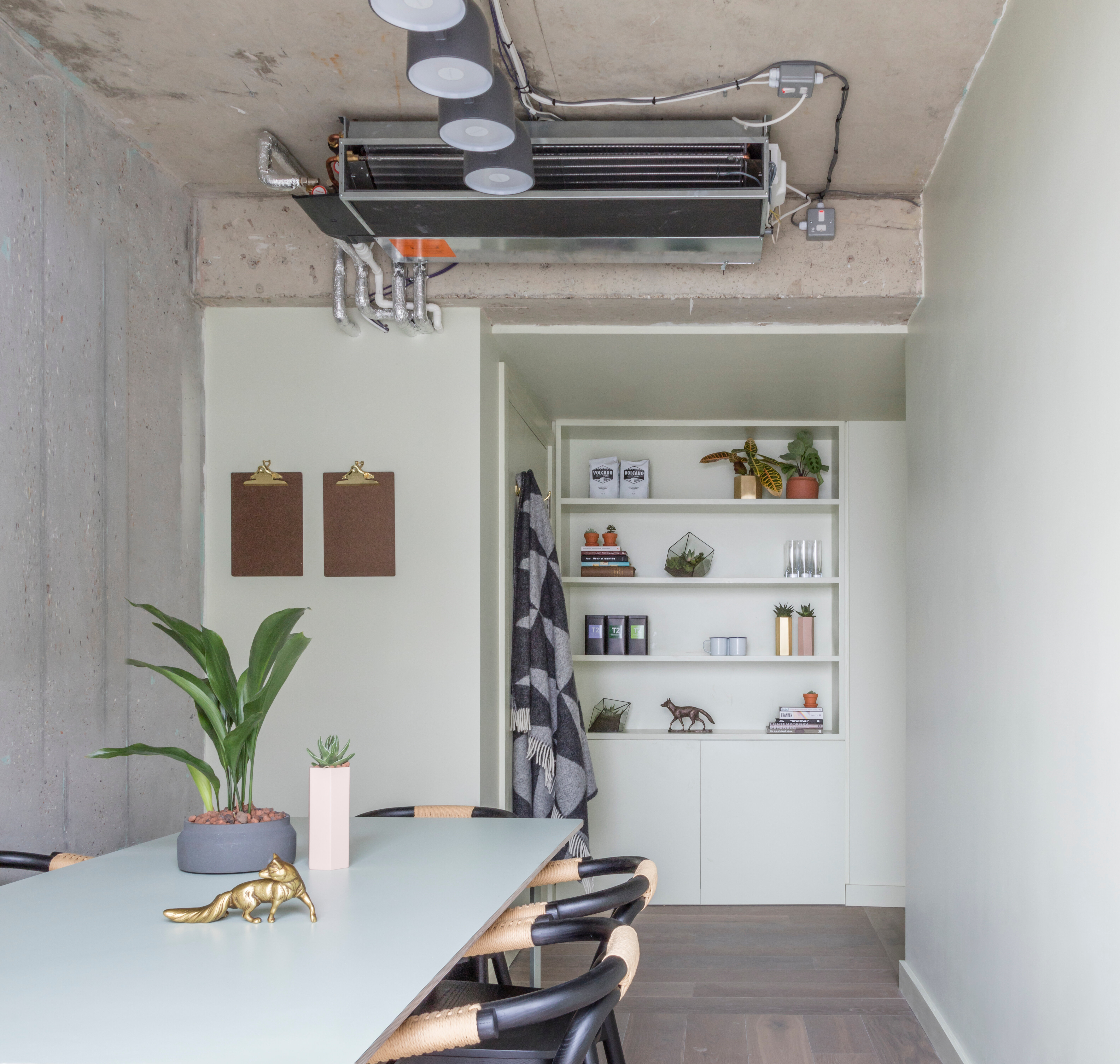 Фото Leman Locke