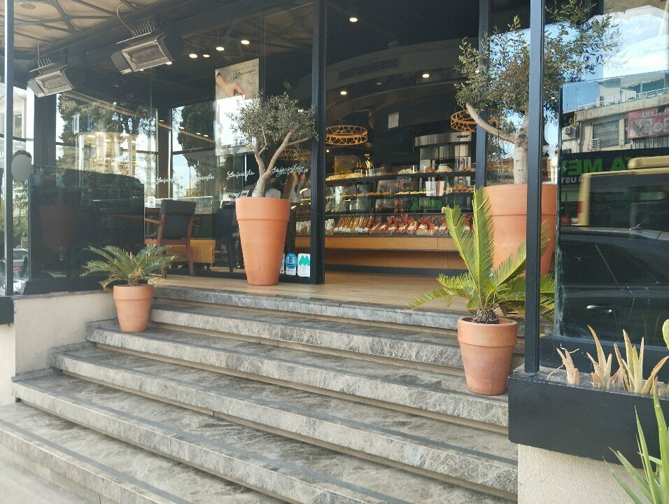 Confectionary Yagcioglu Pastry Shops - Florya Branch, Istanbul, photo
